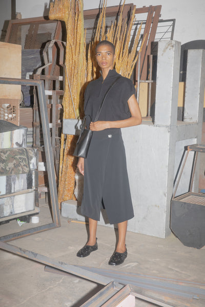 Sleeveless Zip Sweater Vest - Black – NOMIA