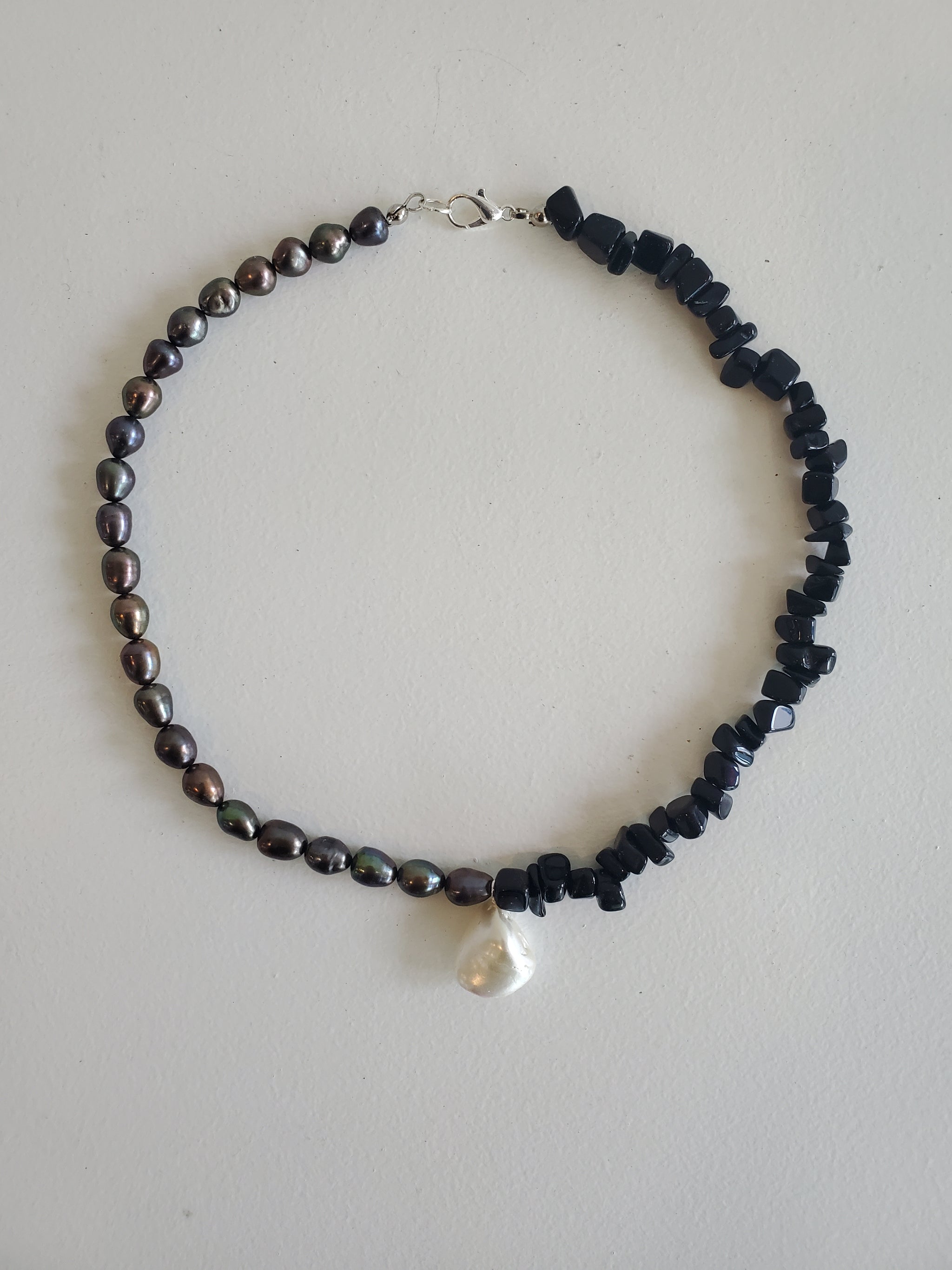 Black Pearl, Onyx and Pearl choker