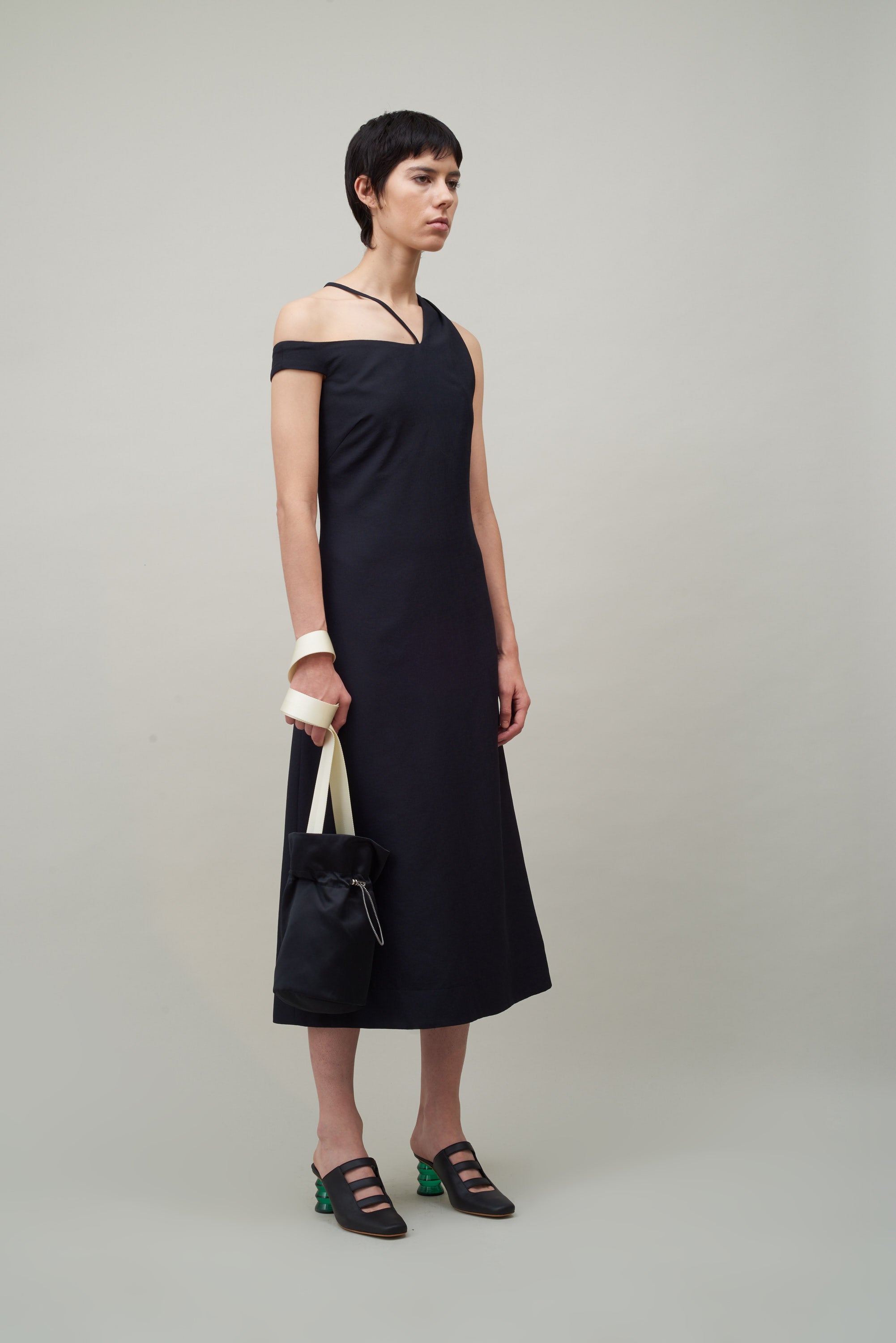 ASYMMETRIC OFF SHOULDER DRESS - Black 8 ASYMMETRIC OFF SHOULDER DRESS - Black 8