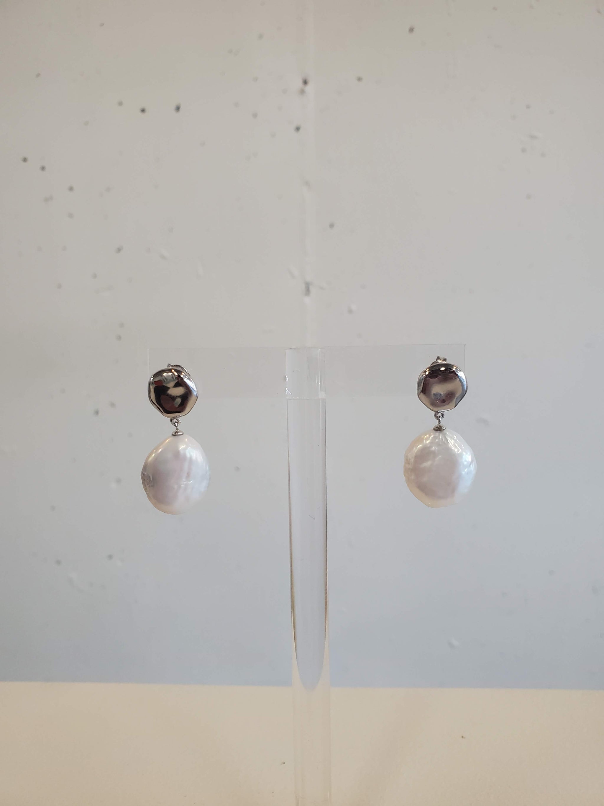 Sterling Silver Pearl Drop Earrings – NOMIA